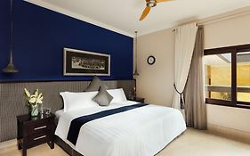 Cascades Suites